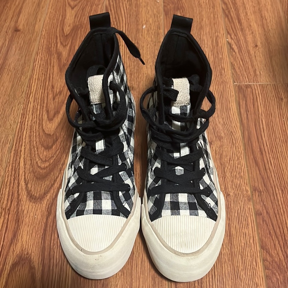 Zara Hightops Sneakers Size EU 35
